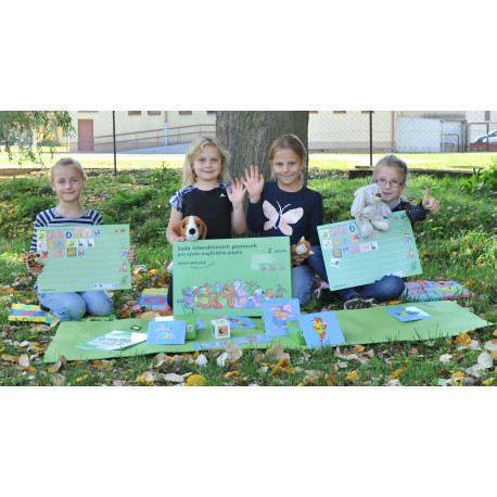 0A22 Sada interaktivních pomůcek pro 2. ročník LISTEN AND PLAY With animals!